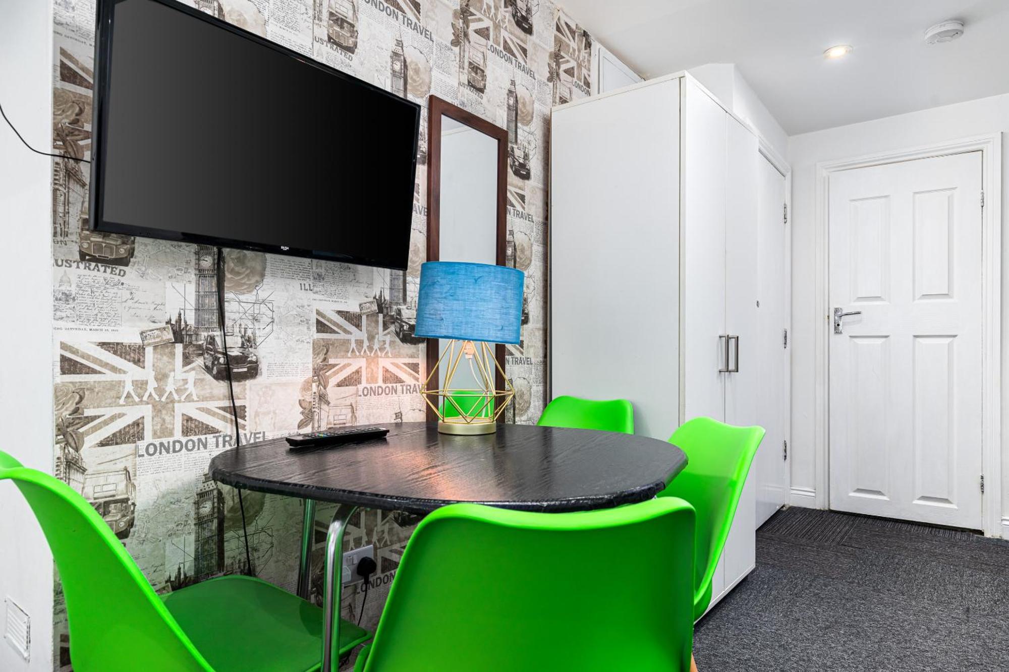 Whitechapel Grand Apartment London Phòng bức ảnh